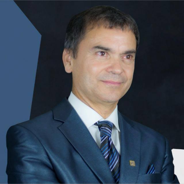 DR. SILVERIO SALINAS BENEVIDES